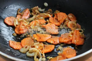 Párolt sertésborda burgonyával - recept lépésről lépésre fotók, hogyan kell főzni (gőzölt) Párolt sertésborda burgonyával - recept lépésről lépésre képeket hogyan kell elkészíteni