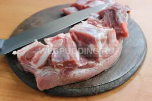 Párolt sertésborda burgonyával - recept lépésről lépésre fotók, hogyan kell főzni (bordák) Párolt sertésborda burgonyával - recept lépésről lépésre képeket hogyan kell elkészíteni