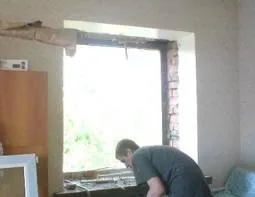 telepíteni magát
