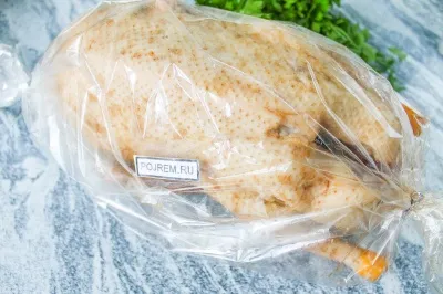 Kacsa a lyukba a sütőben - lépésről lépésre recept, hogyan kell főzni fotókkal