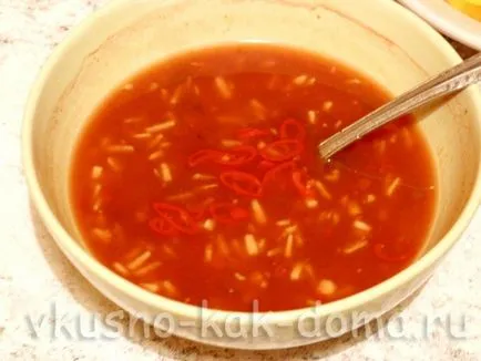 Finom, mint otthon! Csirke thai, bors és ananász (evõkanál olaj) Finom, mint otthon! Csirke thai, ananász és a paprika