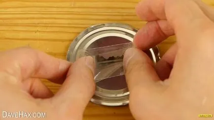 Vzlamyvyuschy „lifehack, hogyan lehet egy pótkulcsot bármely anyag kéznél
