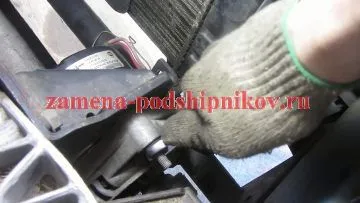 A csapágyak cseréjéhez a generátor VAZ 2114 (2115, 2113) saját kezűleg (2115) A csapágyak cseréjéhez a generátor VAZ 2114 (2115, 2113) saját kezűleg