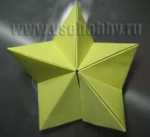 Asterisk origami kezük