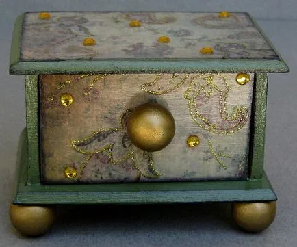 100 legjobb ötletek decoupage régi bútorok, a képek, mesterkurzusok