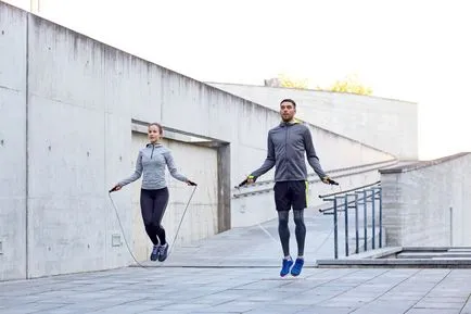 4 legjobb gyakorlatok kezdőknek a sport, amit tehetünk otthon, az élet, trükkök