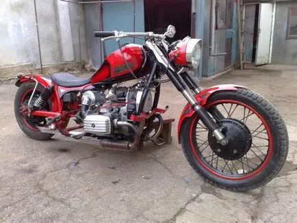 30 Példák elegáns tuning „Ural” motorkerékpár, frissebb - a legjobb a nap, amit valaha is szüksége van!