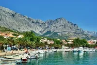 Baska Voda - hogyan juthatunk el oda, túrák, éghajlat, strandok, szállodák, hogyan jut el a tuskó víz (hogy) Baska Voda - hogyan juthatunk el oda, túrák, éghajlat, strandok, szállodák, hogyan jut el a víz tuskó