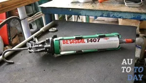 Mi lehet ragasztott üveg az autóban