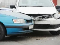 Mi van, ha van egy baleset, és én voltam a tettes 2017-ben - a biztosító, hogyan veszteségek ellentételezésére
