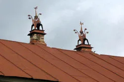 A megjavított cső tető tömítési hézag