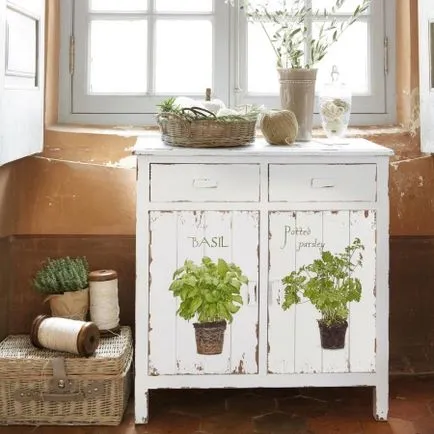 Decoupage bútorok saját kezűleg a mester osztályt kezdők számára lépésről lépésre fotók