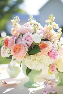 Florists részletesen bazsarózsák esküvő (pionokról) Florists részletesen bazsarózsa esküvői