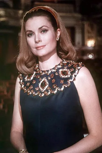 Givenchy, divat enciklopédia