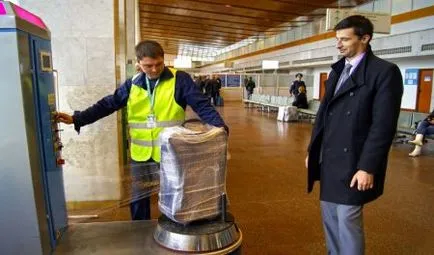 Hogyan juthat, és menjen Vnukovo repülőtér Domodedovo által Aeroexpress, busz és taxi
