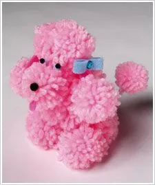 Milyen játékokat lehet tenni a pom-poms (lépésről lépésre magyarázat)