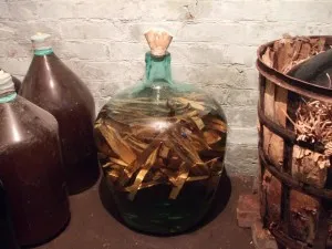 Mivel a holdvilág, hogy whisky (whisky) Mivel a holdvilág whiskey készítés