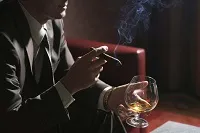 Mivel ugyanakkor, hogy hagyja abba alkoholfogyasztás és a dohányzás