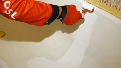 Hogyan lehet visszaállítani a régi öntöttvas kád - 3 legjobb módja, és lépésről lépésre!