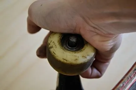 Hogyan változtassuk meg a csapágyakat gördeszka lifehack származó LFD (változás gördeszka csapágyak) Hogyan változtassuk meg a csapágyakat gördeszka lifehack származó LFD