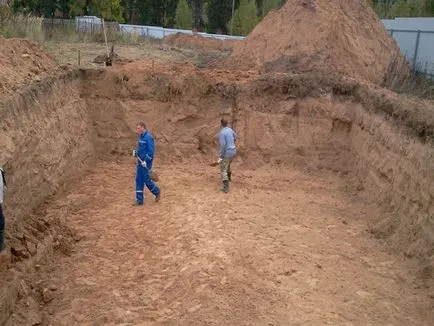 Hogyan építsünk egy pince video-telepítési utasításokat a kezüket, főleg építőipari alatta a ház,