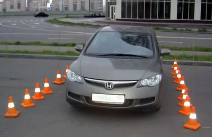 Hogyan kell csinálni a tevékenység „verseny a garázsban fordított”