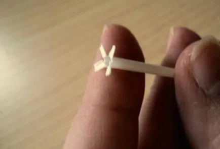 Hogyan készítsünk egy kocsi papír saját kezűleg a mester osztály
