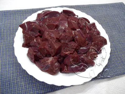 Hogyan készítsünk májpástétom - ínyenc csemege és gyengéd
