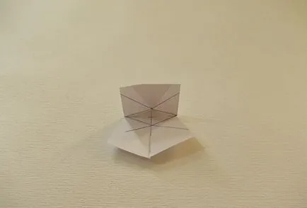 Hogyan készítsünk egy kard ki a papírt a kezét lépésről lépésre fotókkal és videó (papírból) Hogyan készítsünk egy kard ki a papírt a kezét lépésről lépésre fotókkal és videó