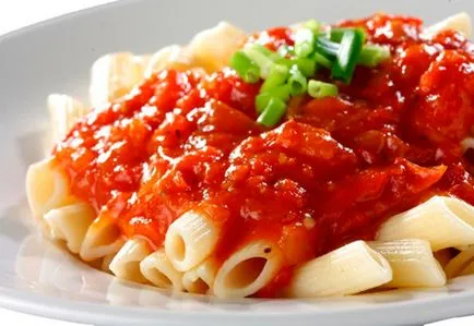 Hogyan készítsünk egy mártás recept egy finom mártást a tészta, sertés és csirke
