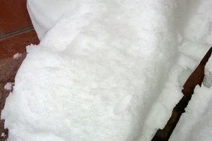Hogyan kell összeállítani a berendezések gyártására UF hab a kezét