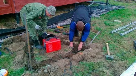 Hogyan készítsünk földre, egy magánházban, a saját kezével mi ez (bizalmas) Hogyan készítsünk földre, egy magánházban, a saját kezével, mi ez