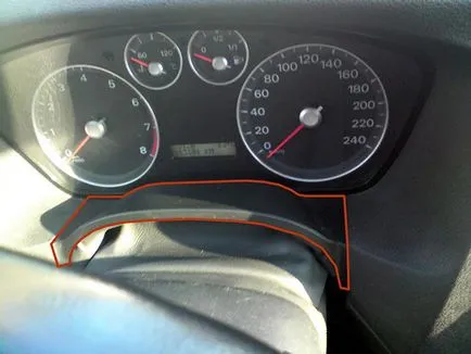 Eltávolítása a műszerfal Ford Focus 2 saját kezűleg (eltávolítás) Eltávolítása a műszerfal Ford Focus 2 saját kezűleg