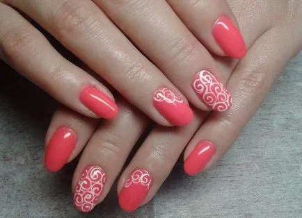 Coral manikűr a képet és a kép nélkül - Ötletek szerkezetek (manikűr) Coral manikűr a képet és a kép nélkül - Design Ötletek