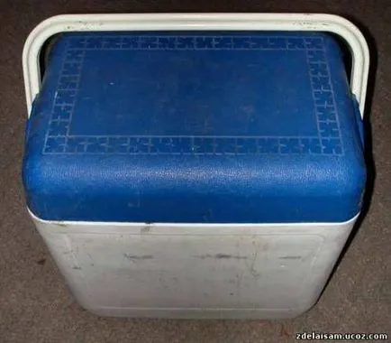 Klíma egy autó a kezével