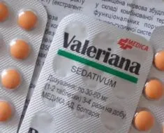 Krém terhességi csíkok a terhes nők számára, hogy mit válasszon, hogyan kell használni