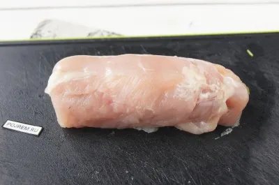 Csirke tekercs sajttal - lépésről lépésre recept, hogyan kell főzni fotókkal