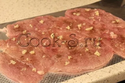 Csirke roll sajttal - lépésről lépésre recept fotókkal snack (sajt) Csirke roll sajttal - lépésről lépésre recept fotókkal snack