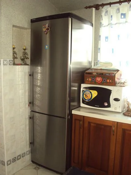 Hová tegye a hűtőbe egy kis vagy nagy, modern konyha