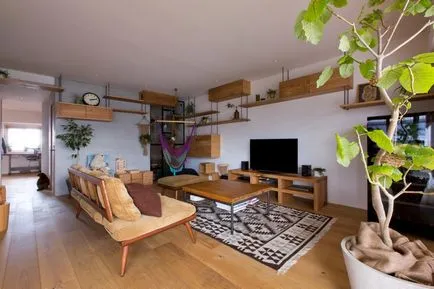 Apartman ház macskák és emberek, a blogger alfa-omega-line május 28, 2017, a pletyka (lapos) Apartman ház macskák és emberek, a blogger alfa-omega-line május 28, 2017, a pletyka
