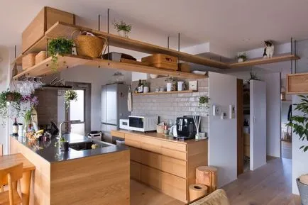 Apartman ház macskák és emberek, a blogger alfa-omega-line május 28, 2017, a pletyka (lapos) Apartman ház macskák és emberek, a blogger alfa-omega-line május 28, 2017, a pletyka