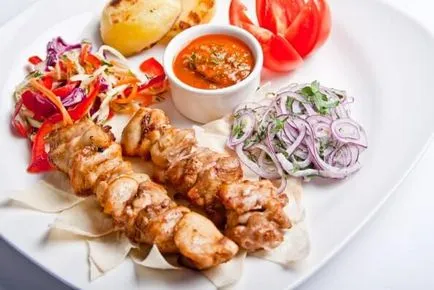 Pác grill csirke receptek képekkel, főzés titkait, míg a pácolás shish kebab származó