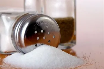 A maszk só egy személy hogyan kell tisztítani a bőrt otthon (maszk bőr só recept) A maszk só egy személy hogyan kell tisztítani a bőrt otthon
