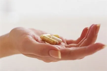 A szájpenész kezelik antibiotikumokkal, mint a nőknél