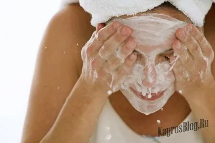Tisztító ázsiai stílus, peeling tekercs kabátot, és hogyan kell használni (make-up) Tisztító ázsiai stílus, peeling tekercs kabátot, és hogyan kell használni