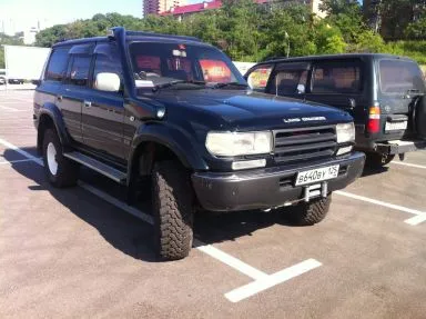 Vélemények tulajdonosok Toyota Land Cruiser (Toyota Land Cruiser) képpel