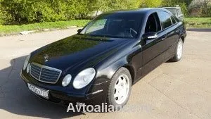 Eladni egy autót drága Mercedes