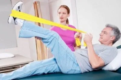 Rehabilitációs stroke után otthon gyakorlatok, a töltés és a torna