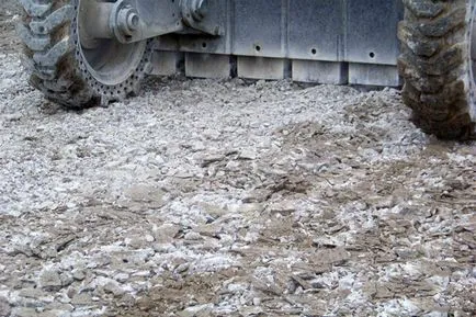 Destruction beton, hogyan kell elpusztítani betonalap, fotók