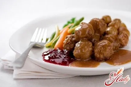 Recept húsgombóc paradicsomszószt és a különböző lehetőségeket a vegyületek előállítására (paradicsom) Recept húsgombóc paradicsomos mártással és a különböző lehetőségeket a vegyületek előállítására